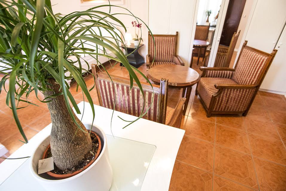 Luna Apartment Novi Sad Luaran gambar