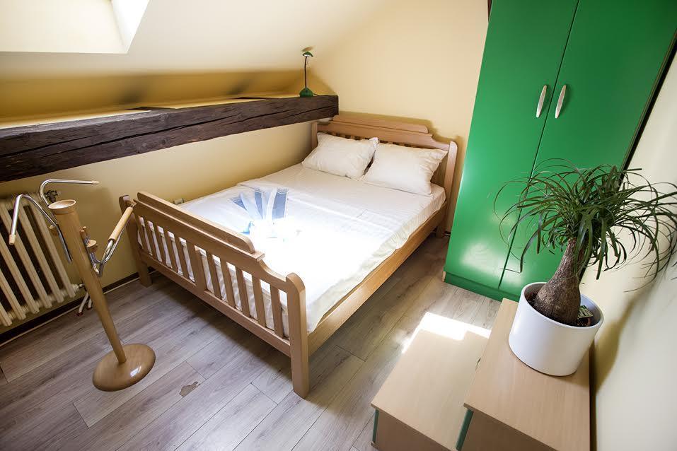 Luna Apartment Novi Sad Luaran gambar